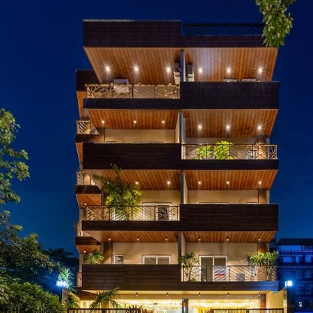 Kyomi Service Apartments 구르가온 외부 사진