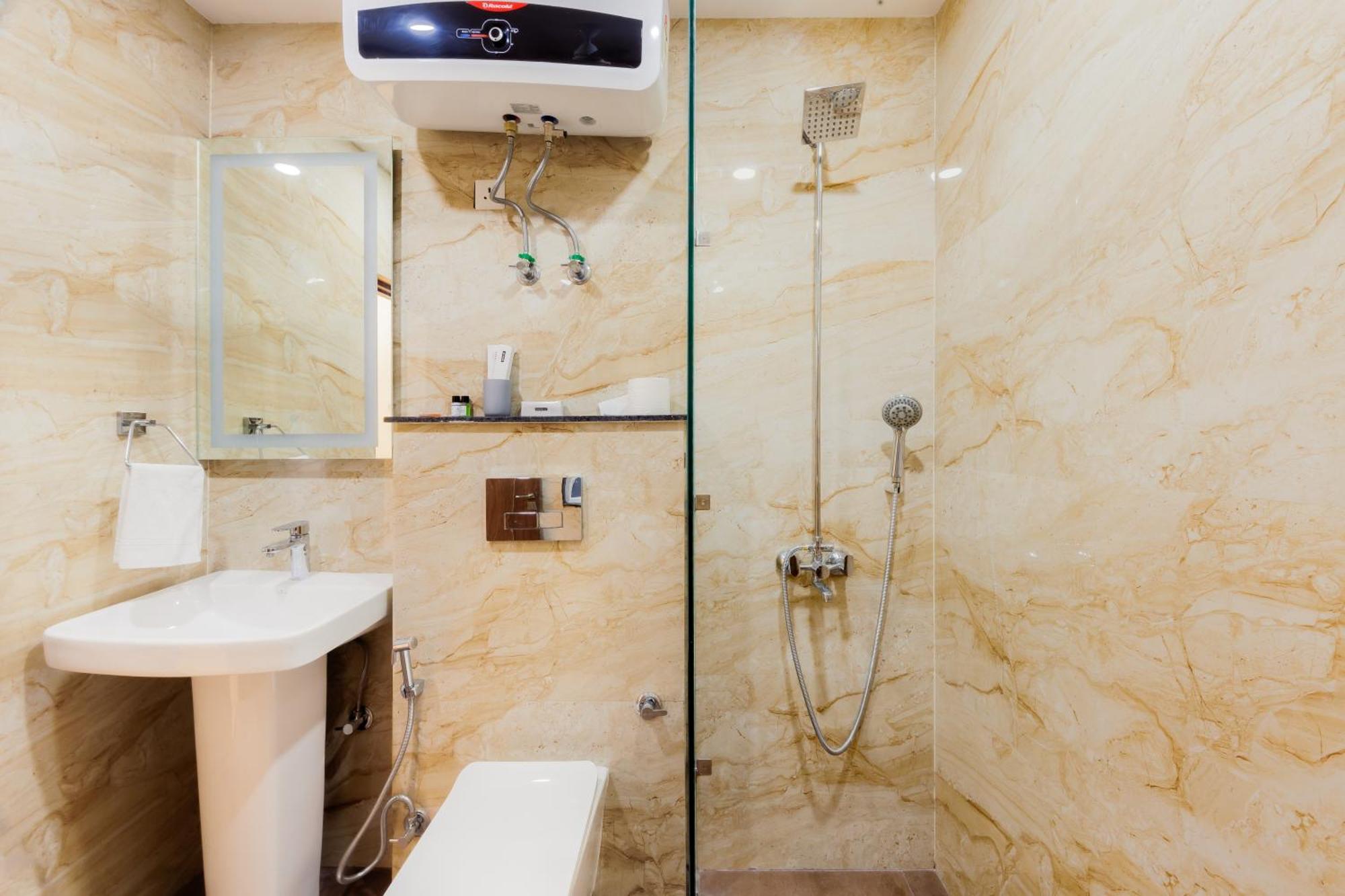 Kyomi Service Apartments 구르가온 외부 사진