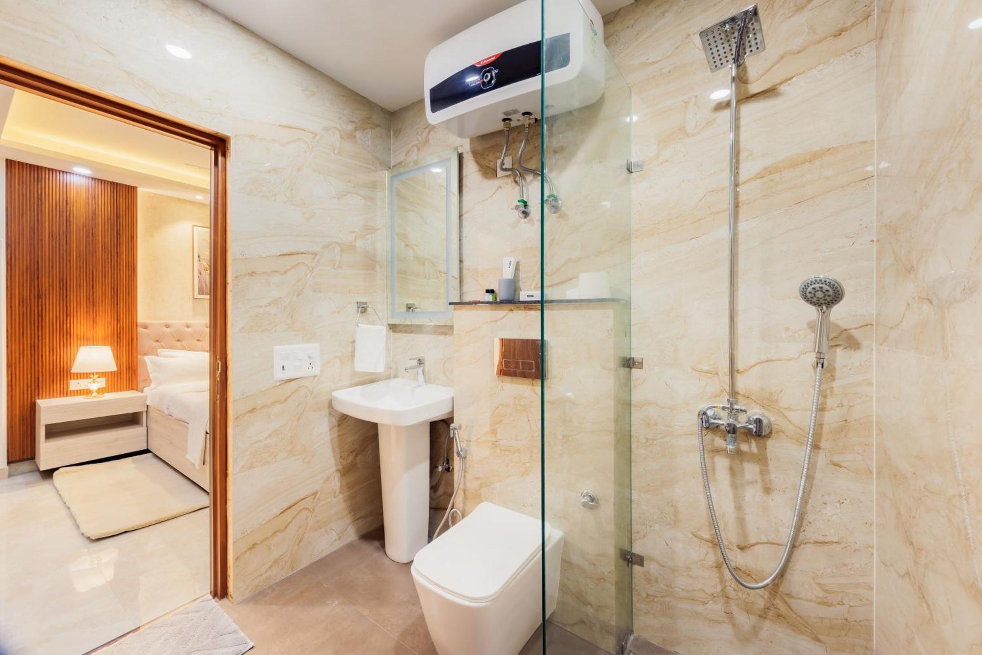 Kyomi Service Apartments 구르가온 외부 사진