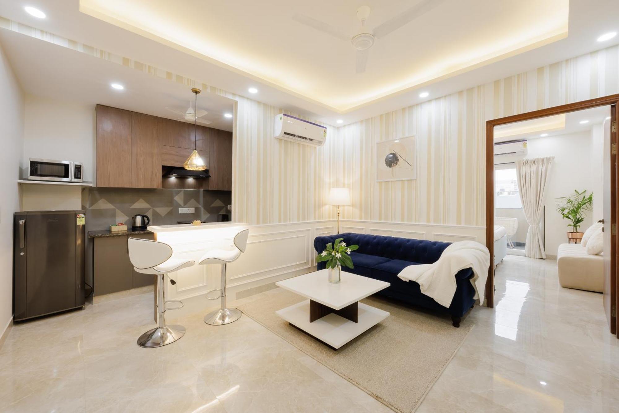 Kyomi Service Apartments 구르가온 외부 사진