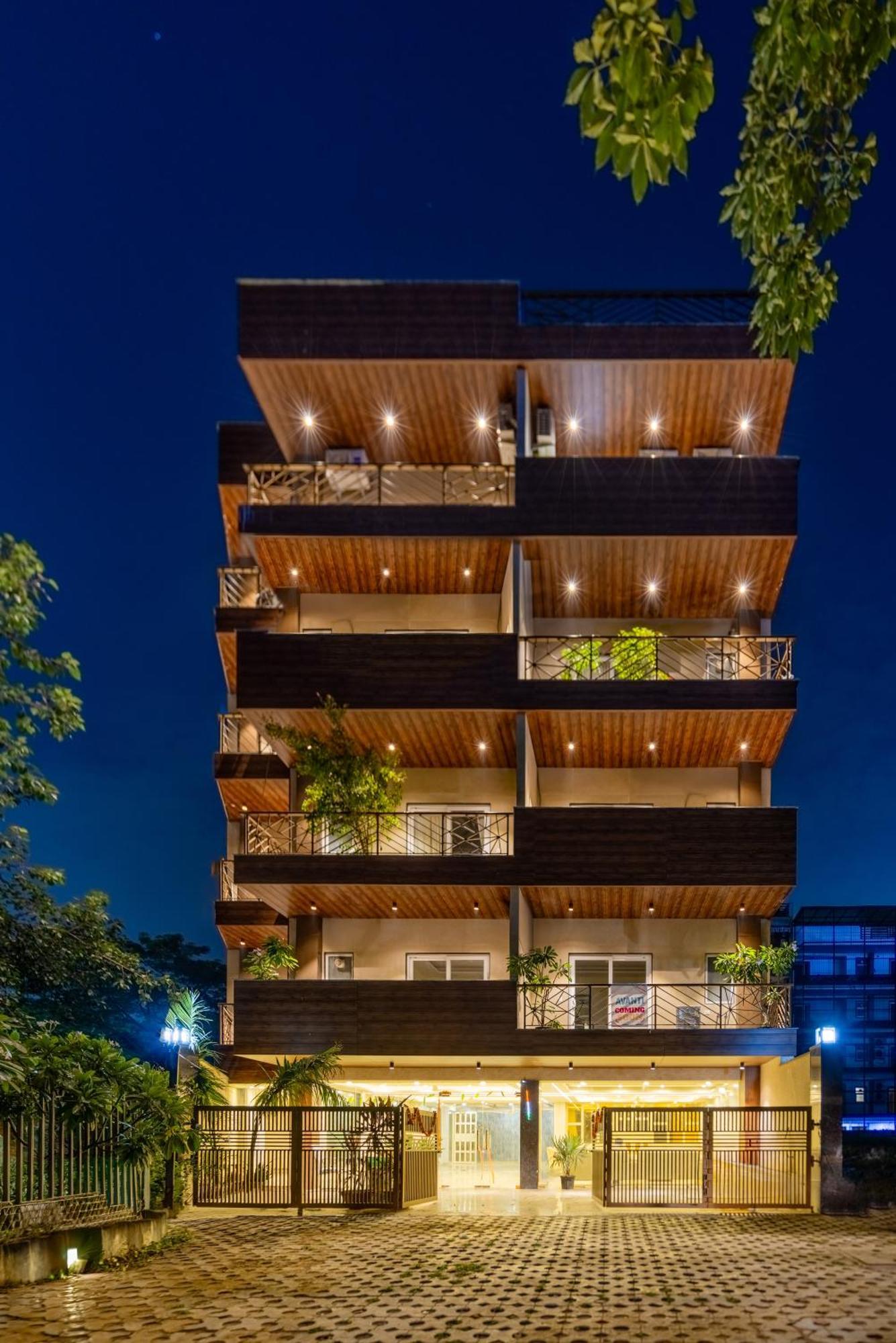 Kyomi Service Apartments 구르가온 외부 사진