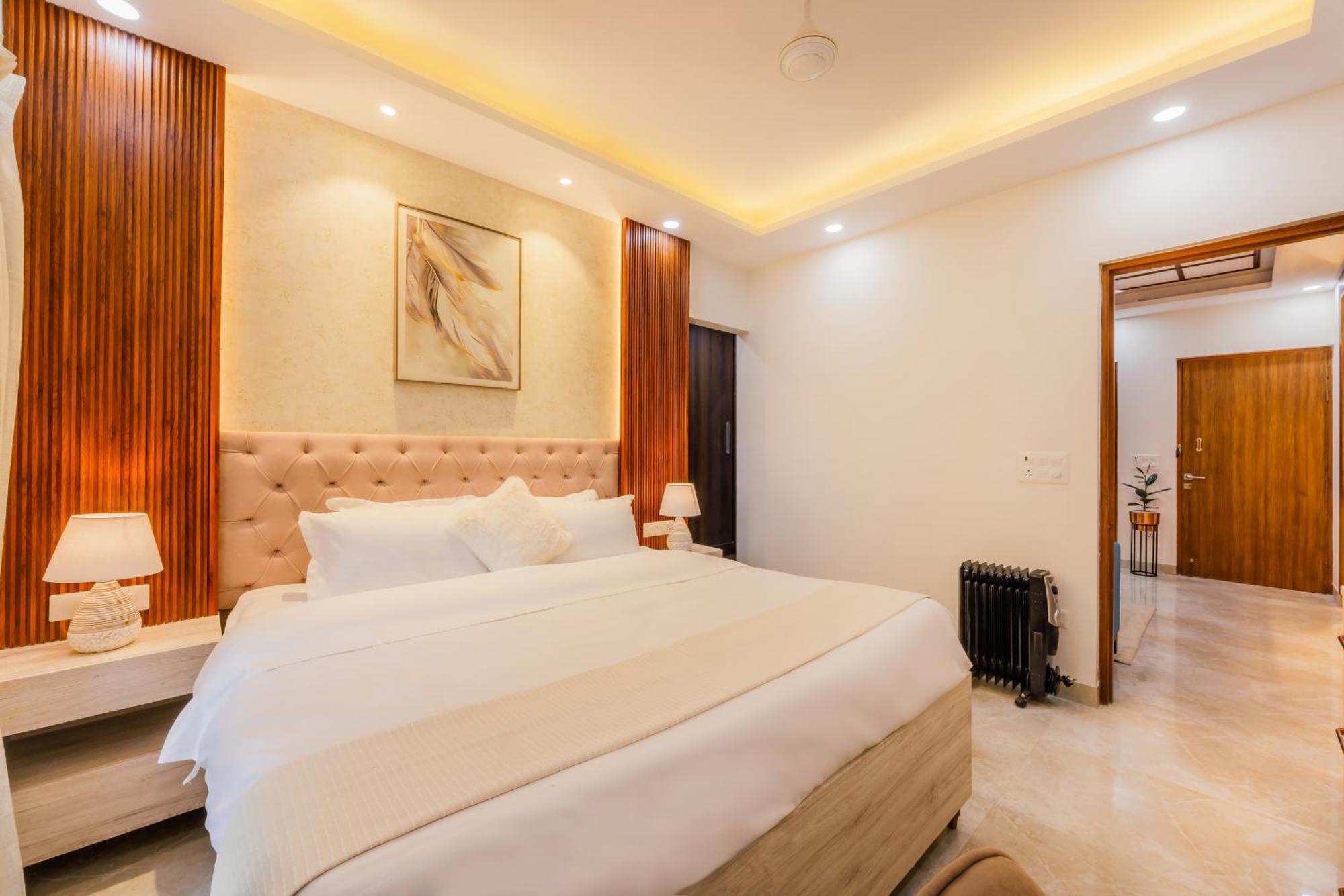 Kyomi Service Apartments 구르가온 외부 사진